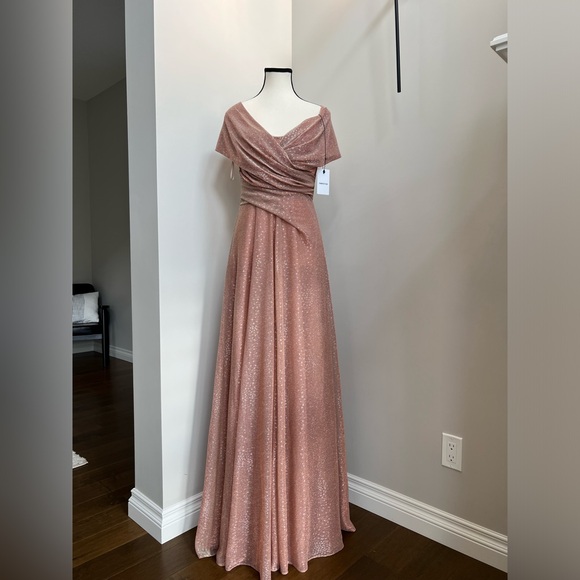 TALBOT RUNHOF Tolinda Off the shoulder Gown In Pink Size Medium - Picture 9 of 13
